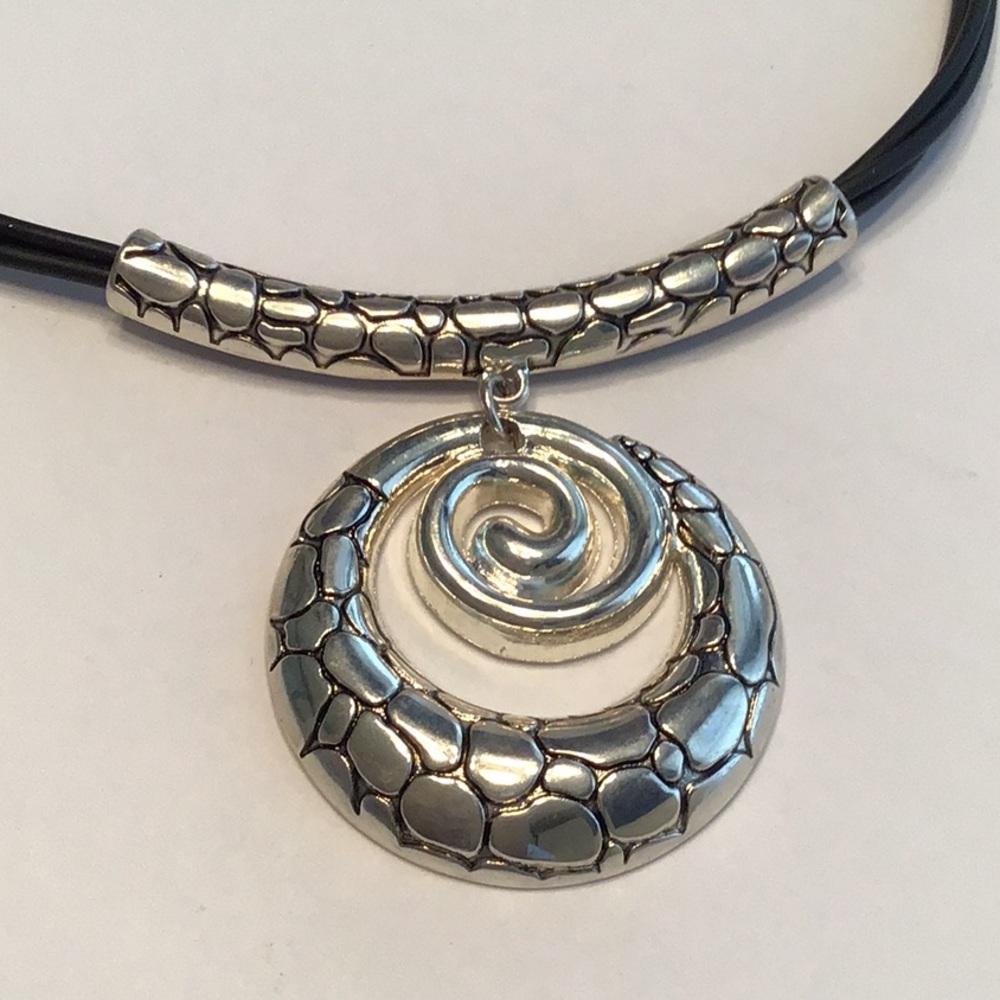 Necklace with Silvertone Embellishments